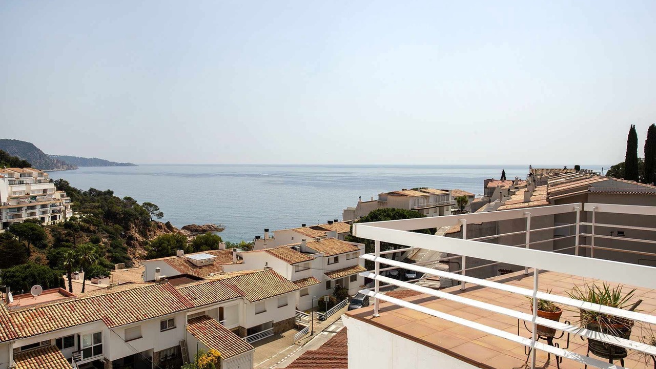 Photo of Patio Balcony in Salionc
