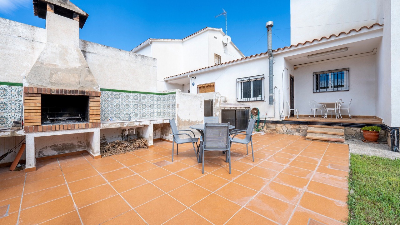 Photo of Outdoor in Creixell