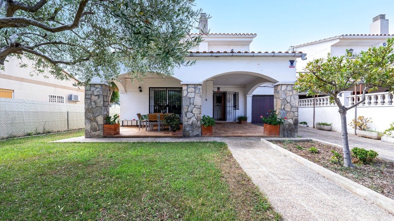 Photo of Outdoor in Creixell