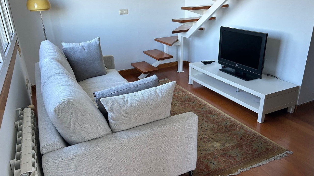 Photo of Livingroom in Marin