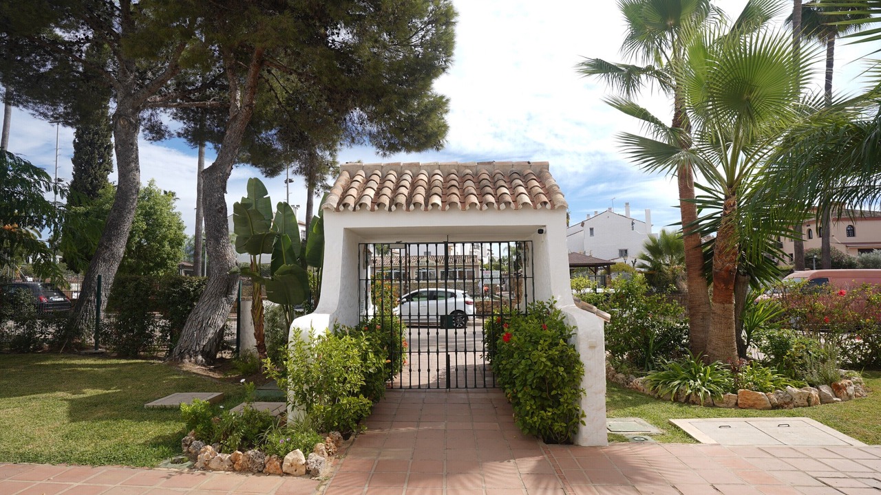 Photo of Outdoor in El Paraiso