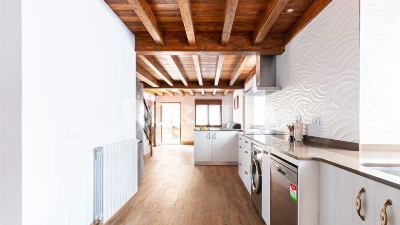 Photo of Kitchen in Herrera de Ibio