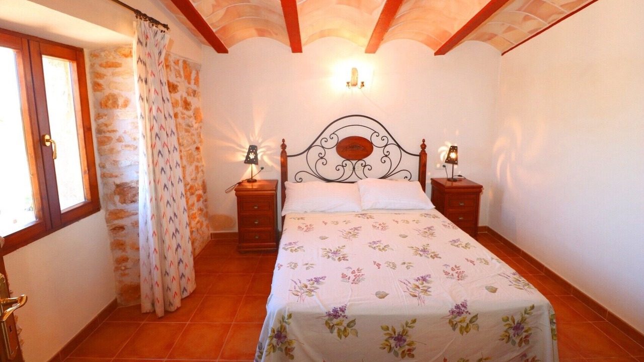 Photo of Bedroom in Es Llombards