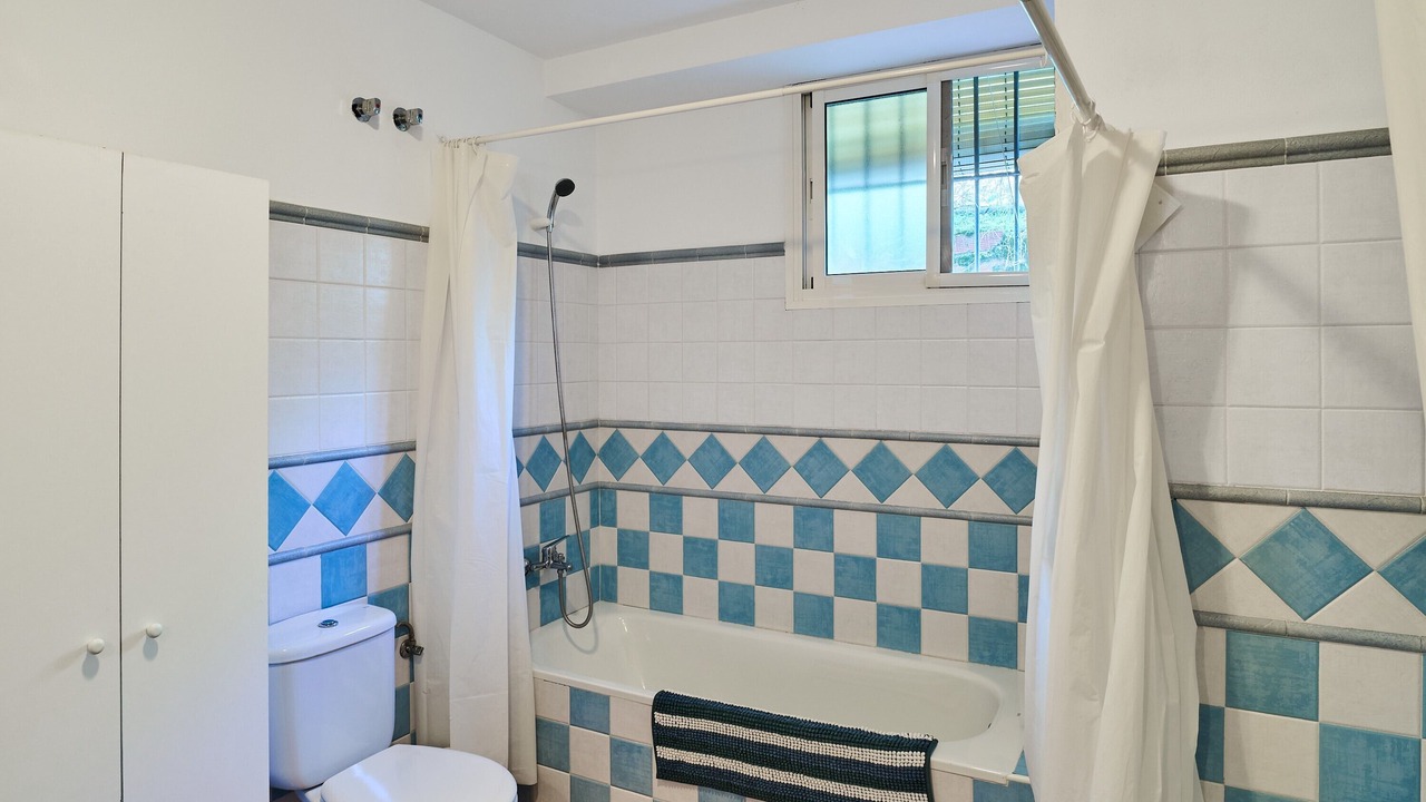 Photo of Bathroom in Iznajar