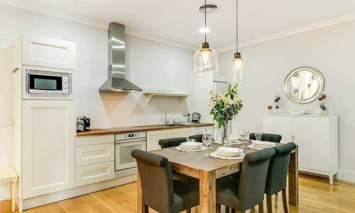Photo of Kitchen in La Llotja-Born