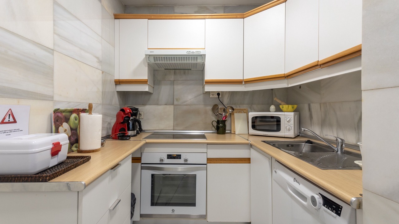 Photo of Kitchen in Marbella Seafront Promenade