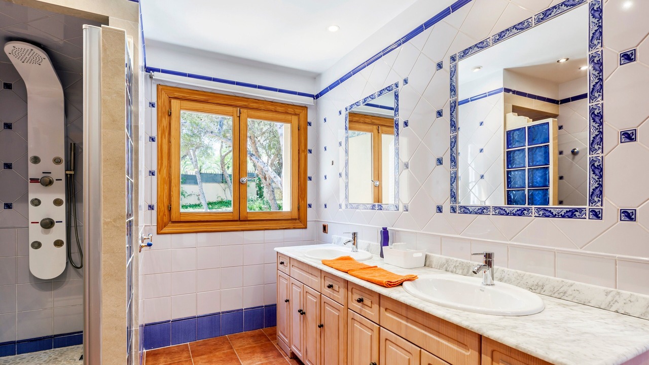 Photo of Bathroom in Cala Vinas