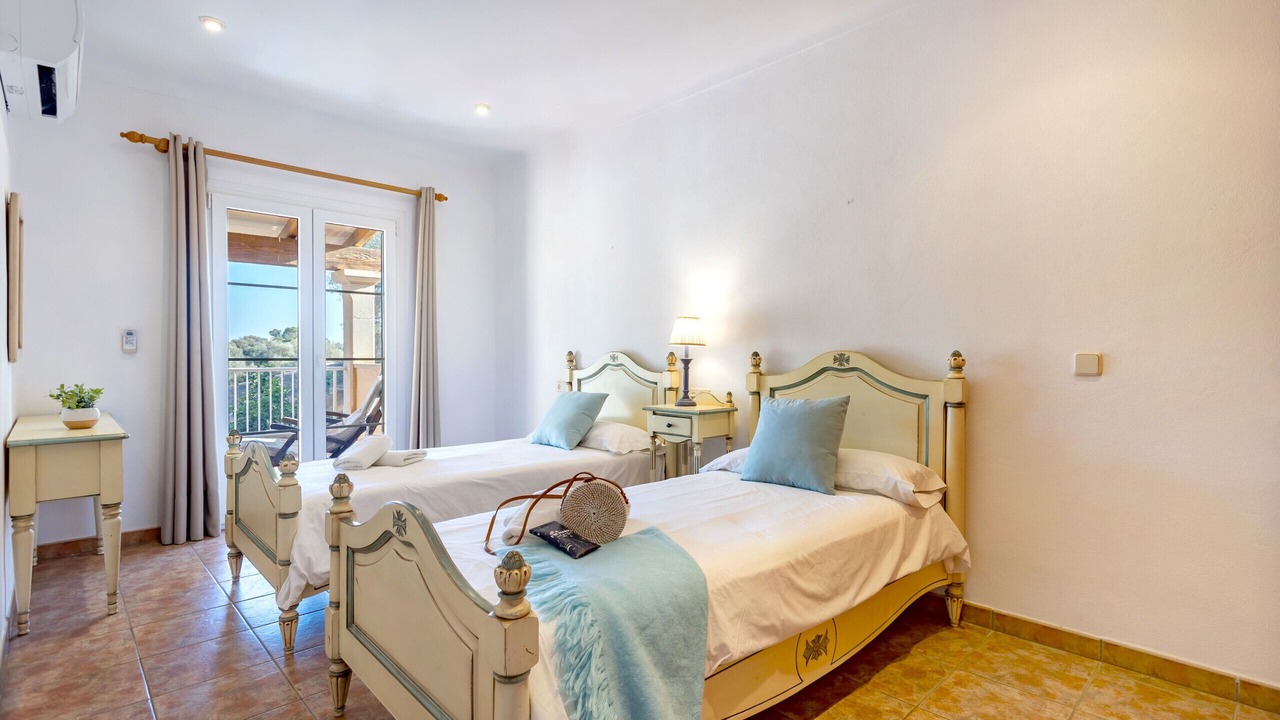 Photo of Bedroom in Santanyi