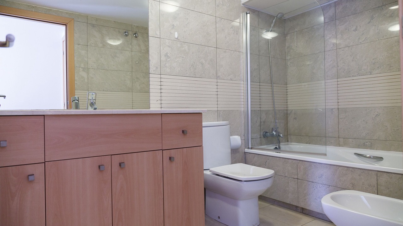 Photo of Bathroom in Salou City Centre