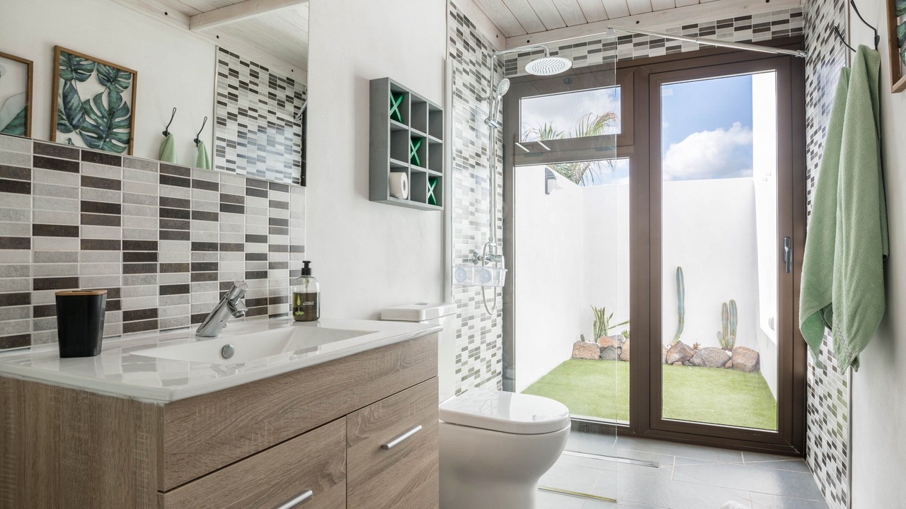 Photo of Bathroom in La Oliva