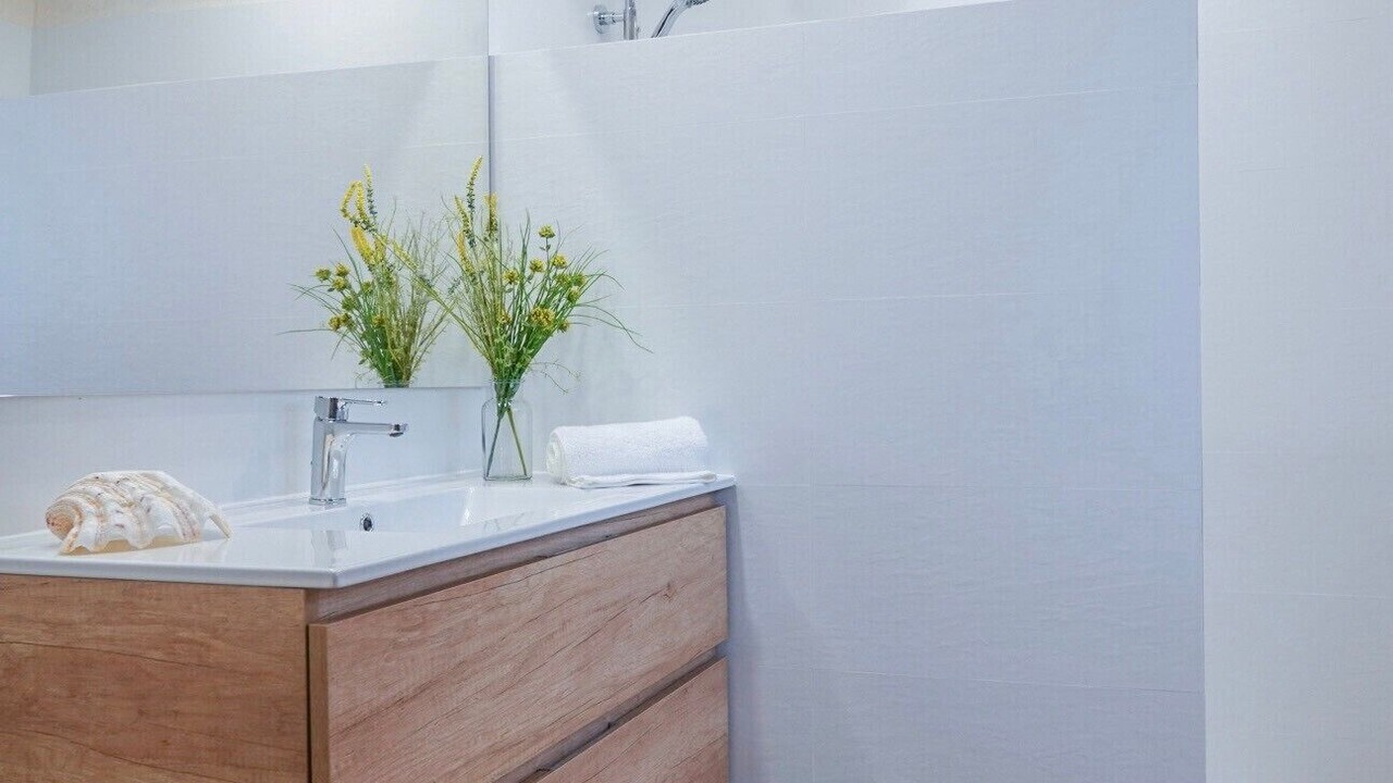Photo of Bathroom in Biniali