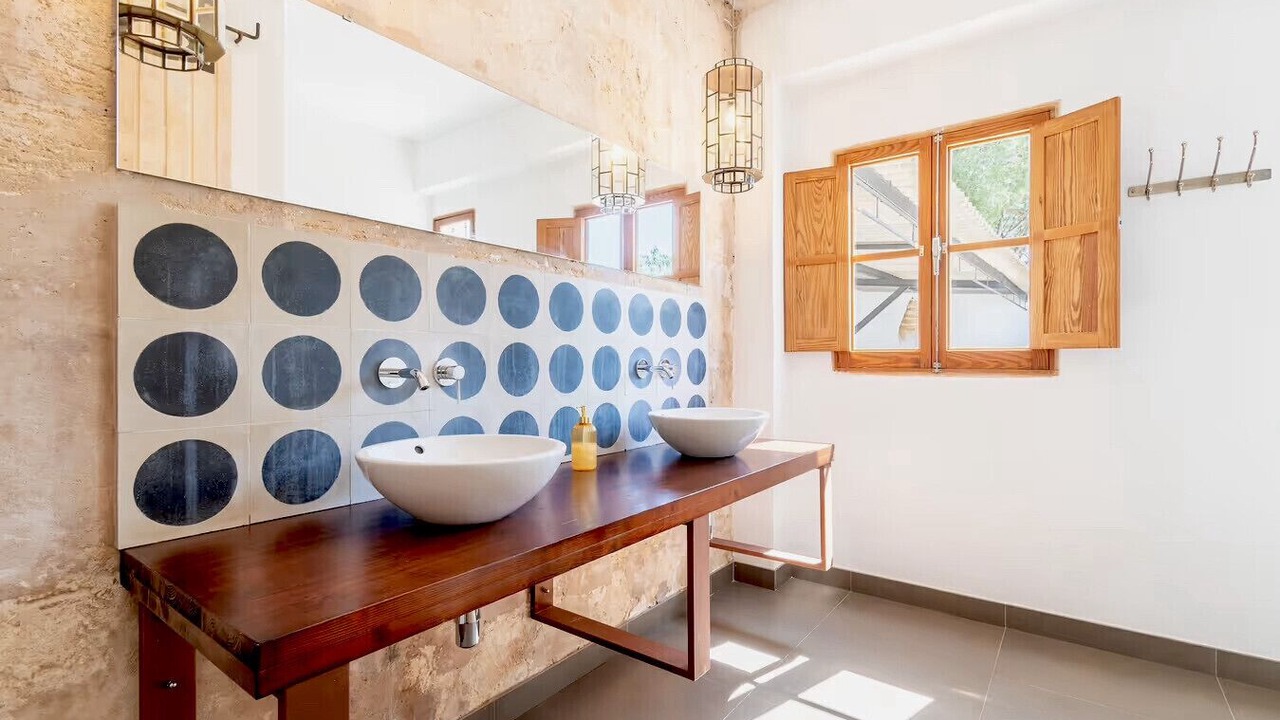 Photo of Bathroom in Establiments