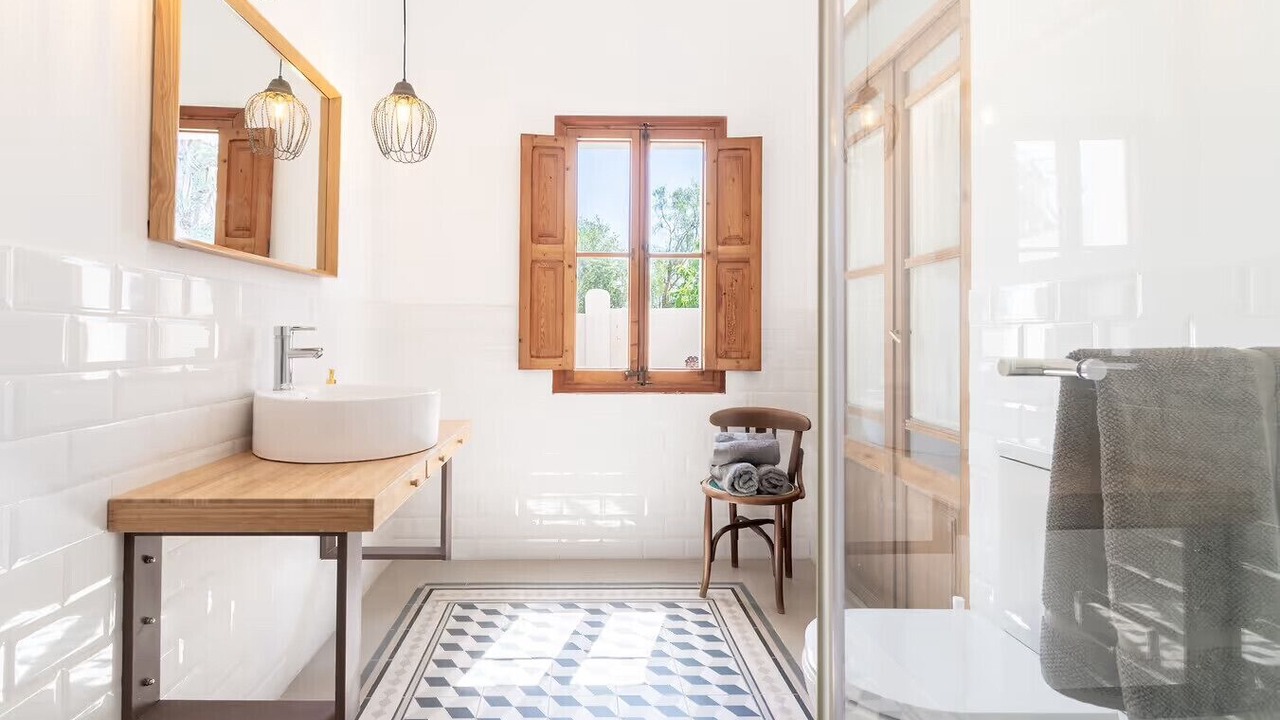 Photo of Bathroom in Establiments