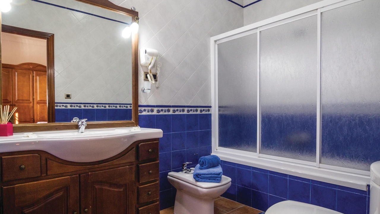 Photo of Bathroom in Iznajar