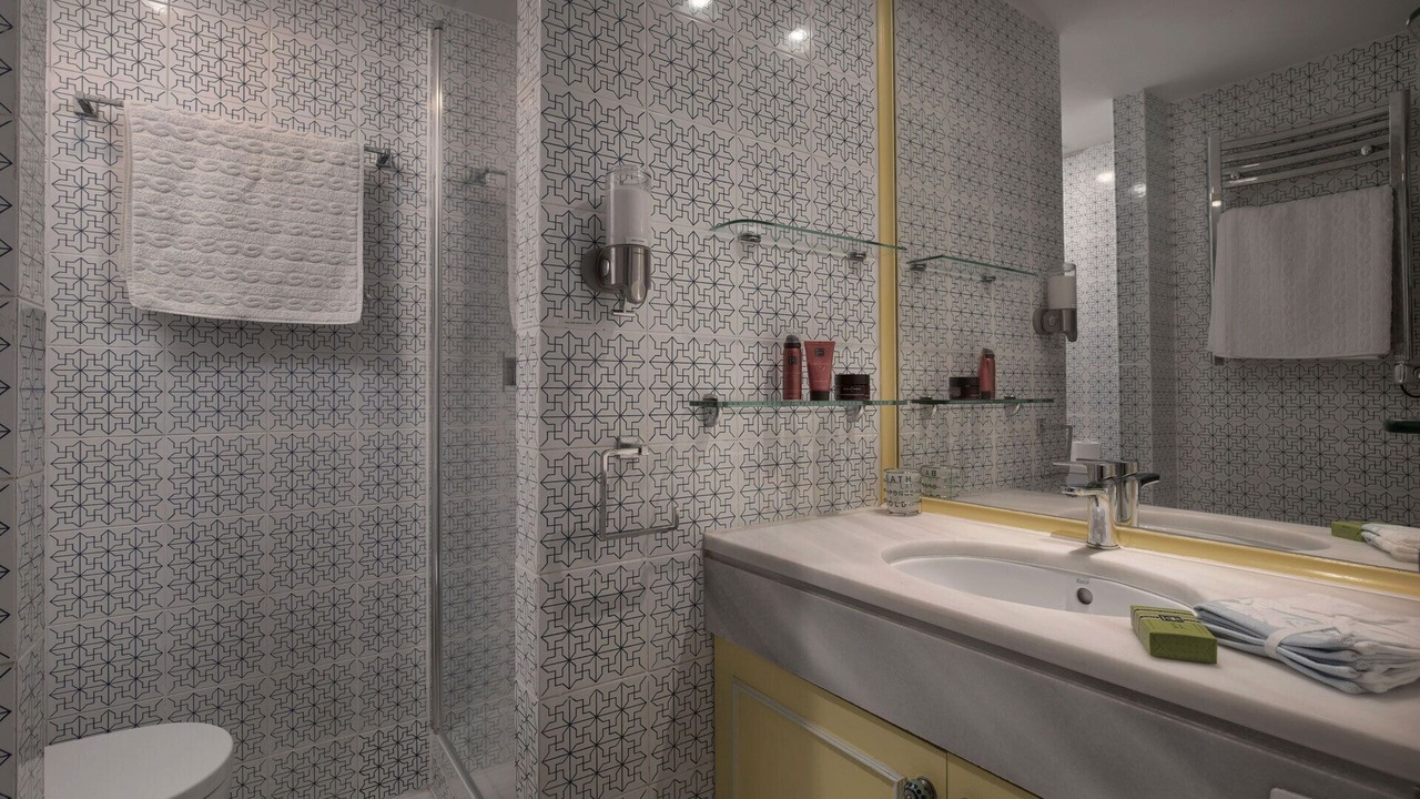 Photo of Bathroom in Puerto Banus