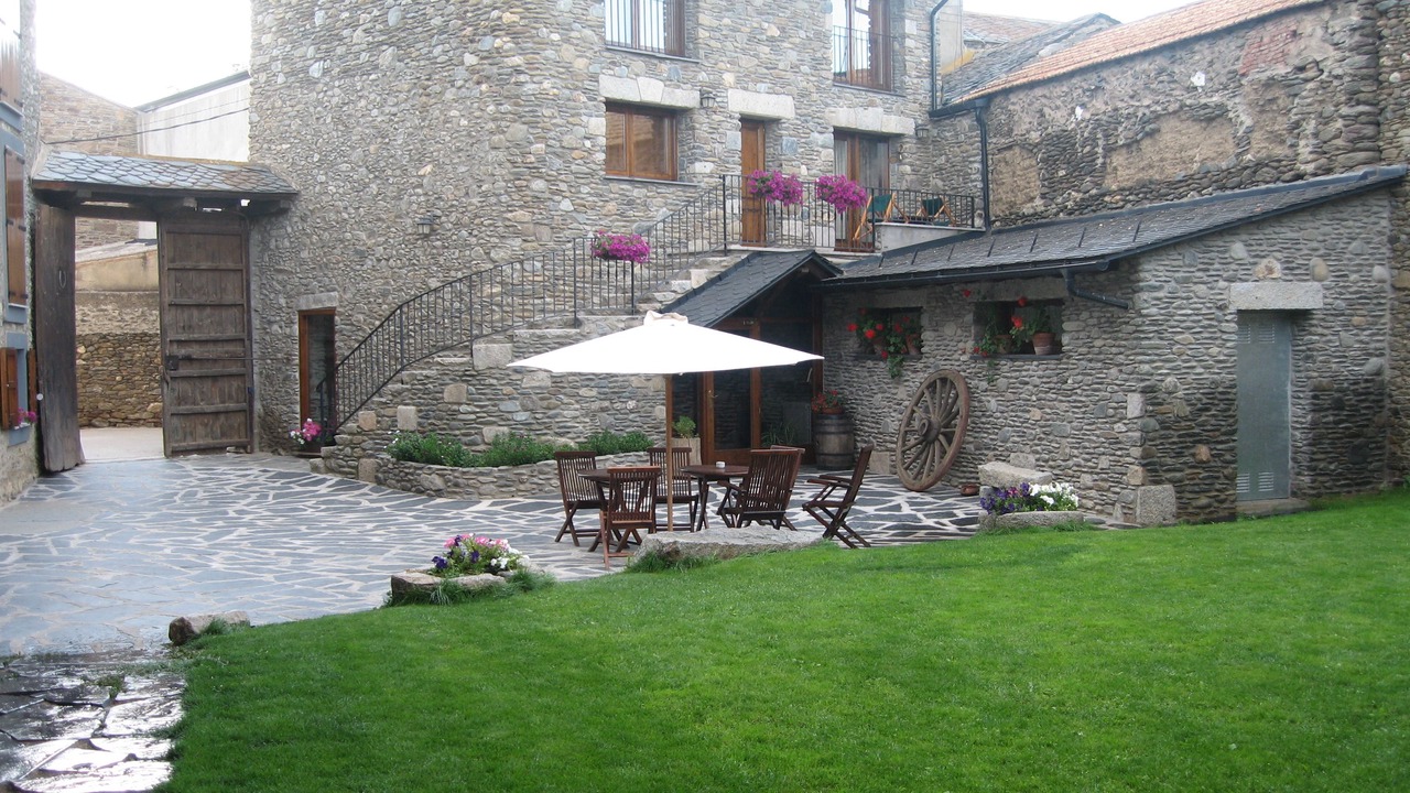 Photo of Patio Balcony in Age