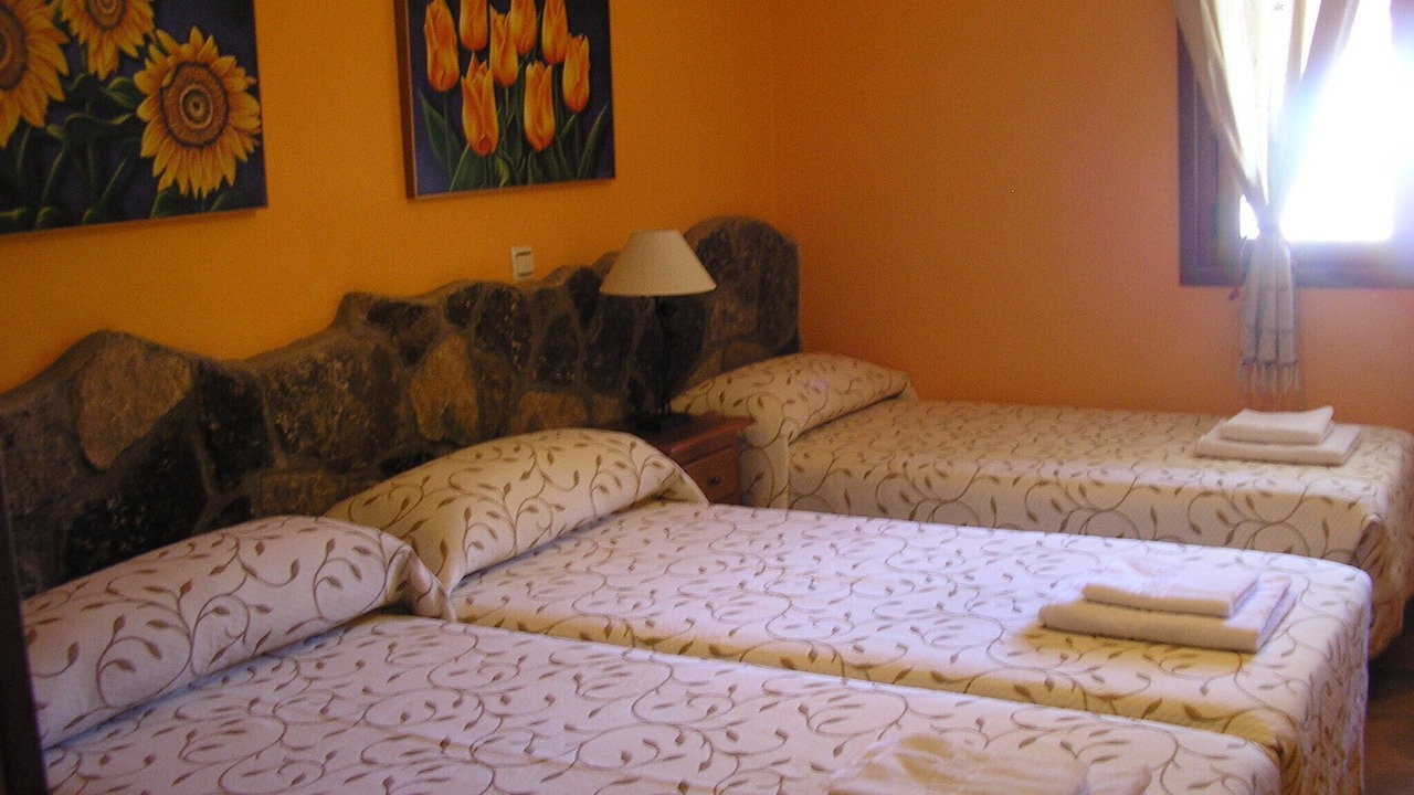Photo of Bedroom in Navaluenga