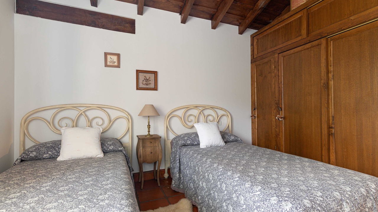 Photo of Bedroom in Udias