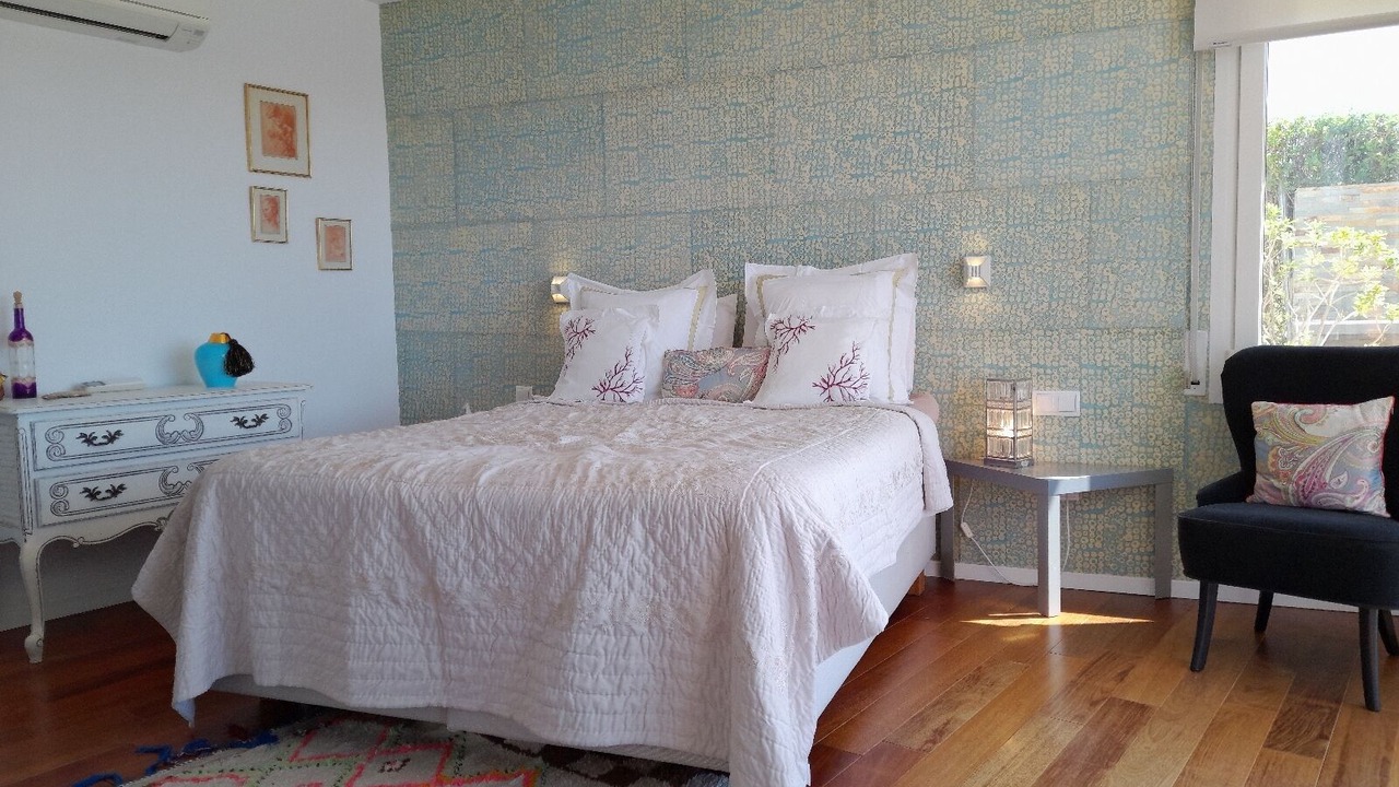 Photo of Bedroom in Roses Town Center