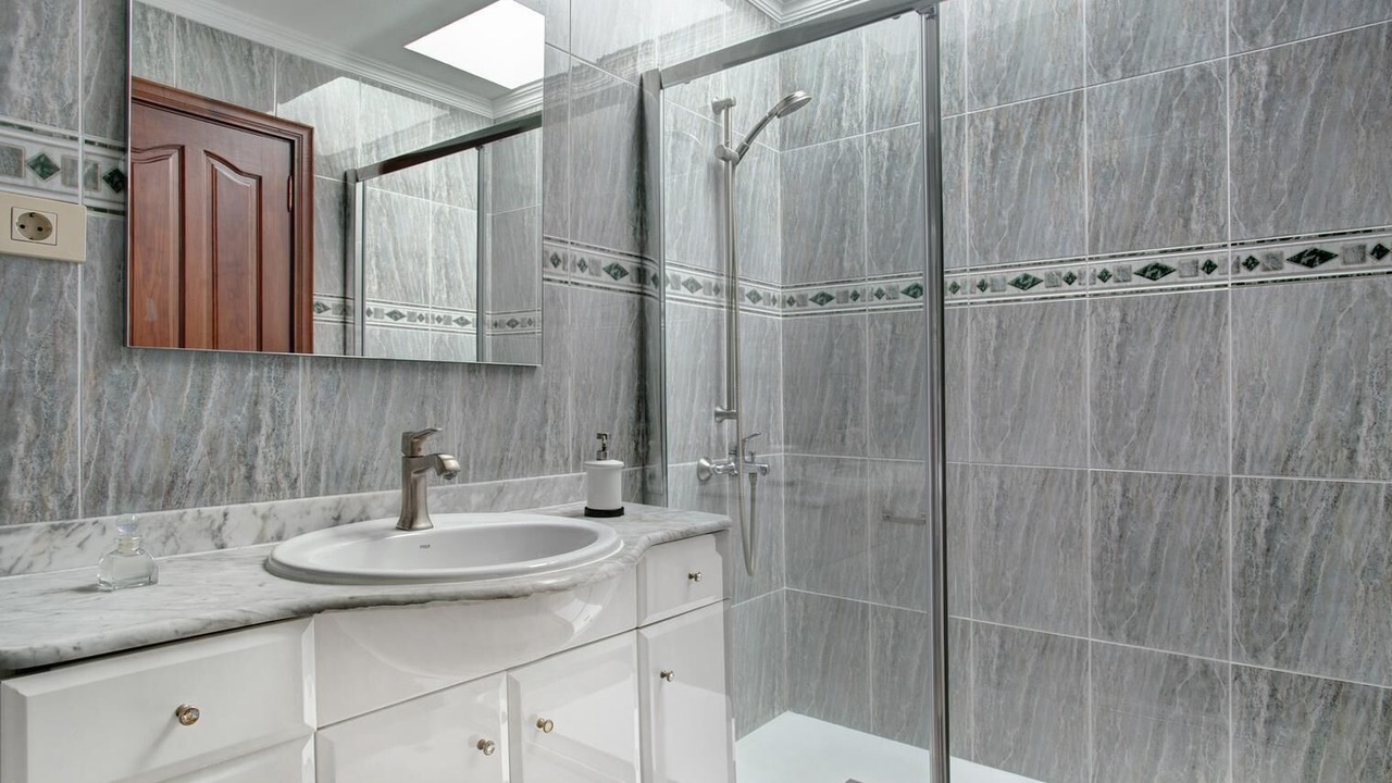 Photo of Bathroom in Puerto del Carmen