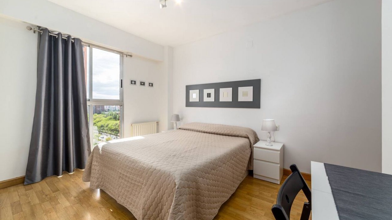 Photo of Bedroom in Ciutat de les Arts i les Ciencies