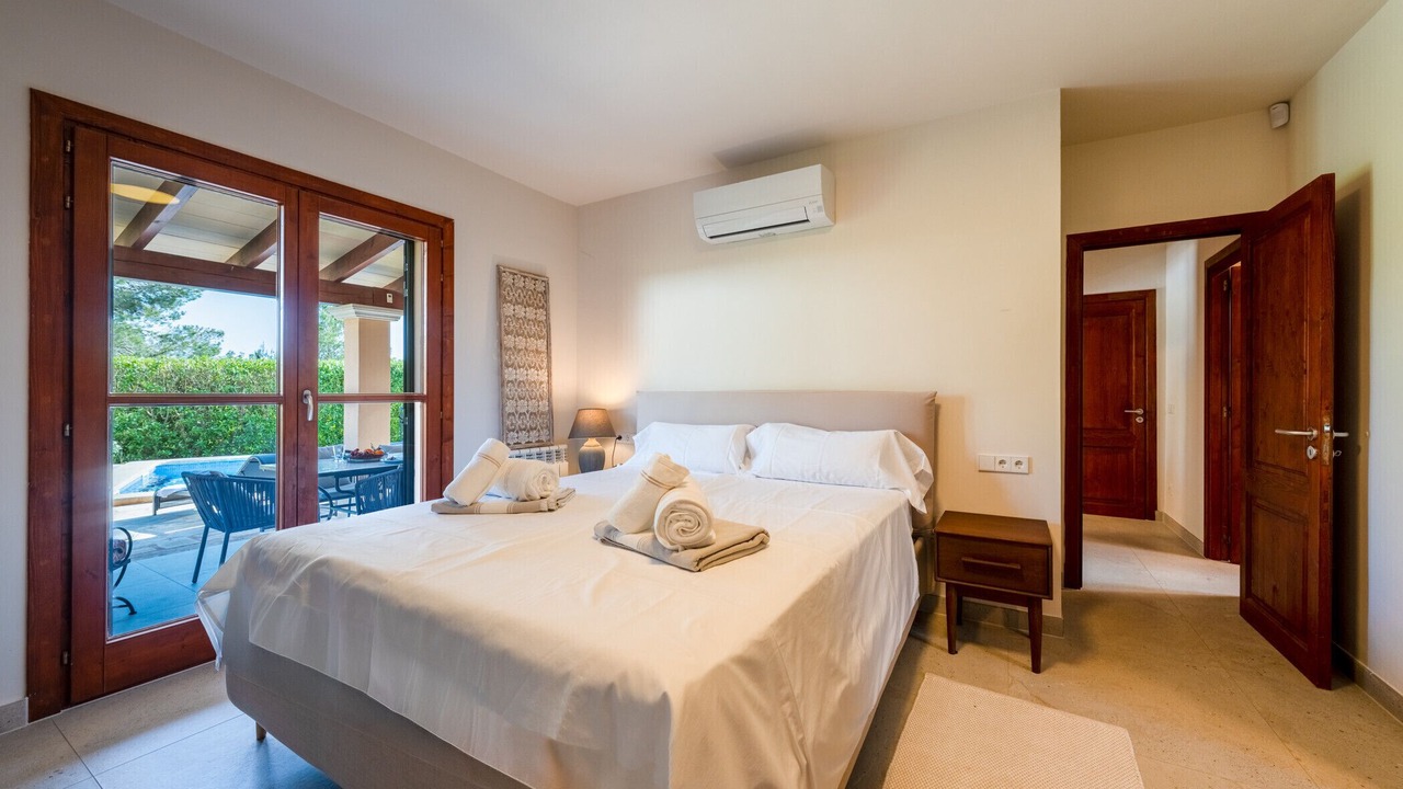 Photo of Bedroom in Son Moja