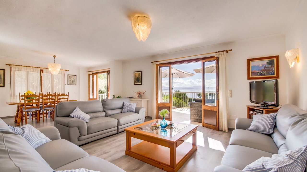 Photo of Livingroom in Alcanada