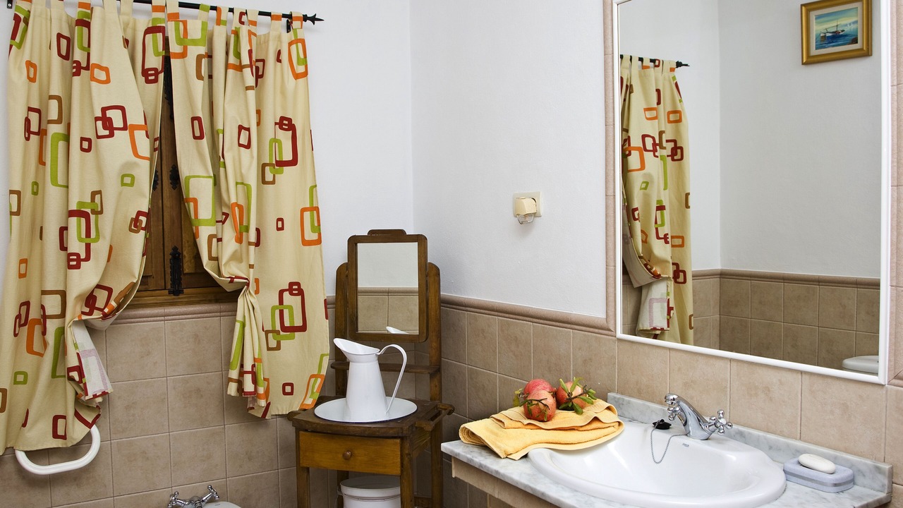 Photo of Bathroom in Iznajar