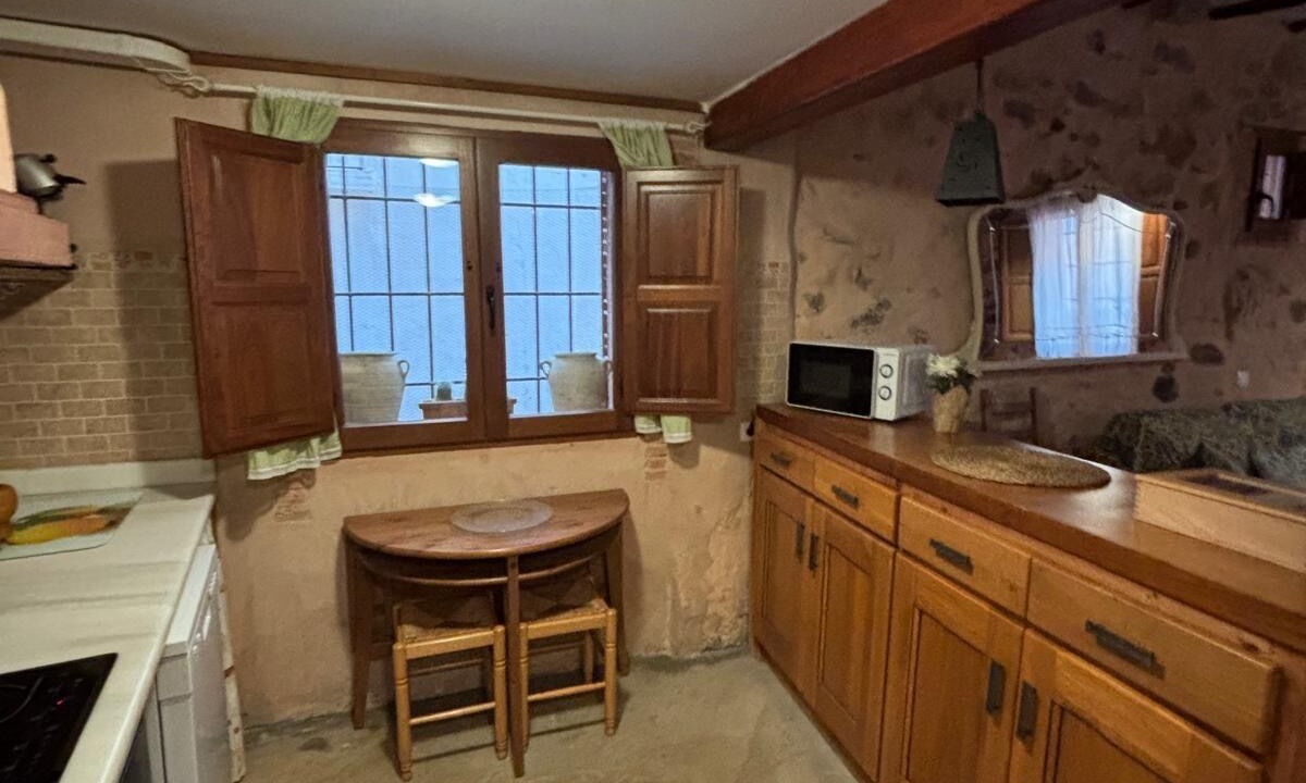 Photo of Kitchen in Algimia de Almonacid