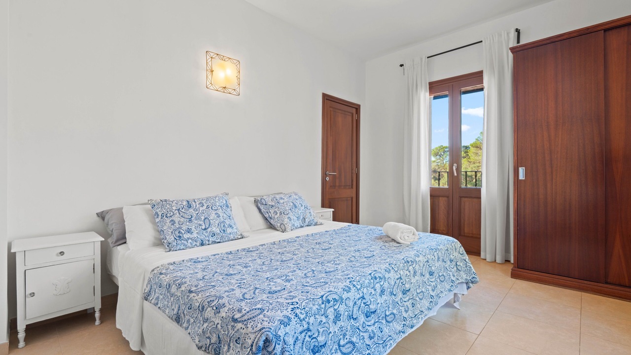 Photo of Bedroom in Sencelles