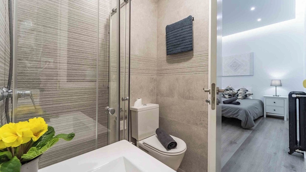 Photo of Bathroom in Malasana