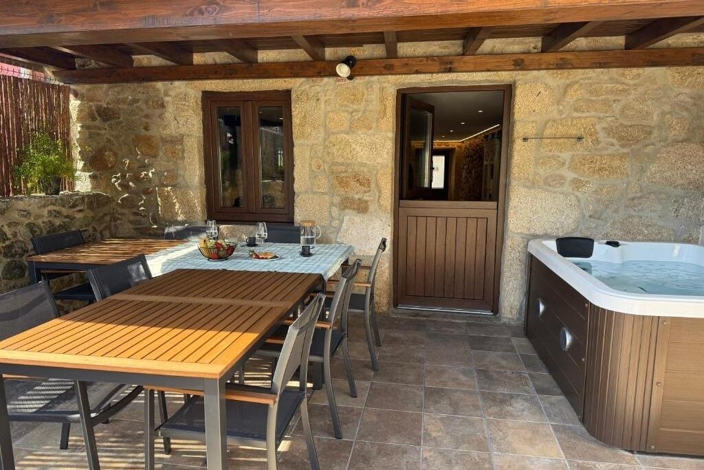 Photo of Outdoor in Padron