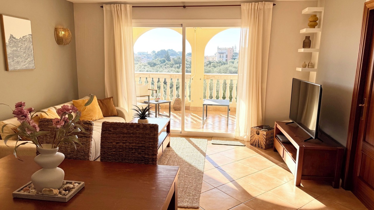Photo of Livingroom in Cala Mandia