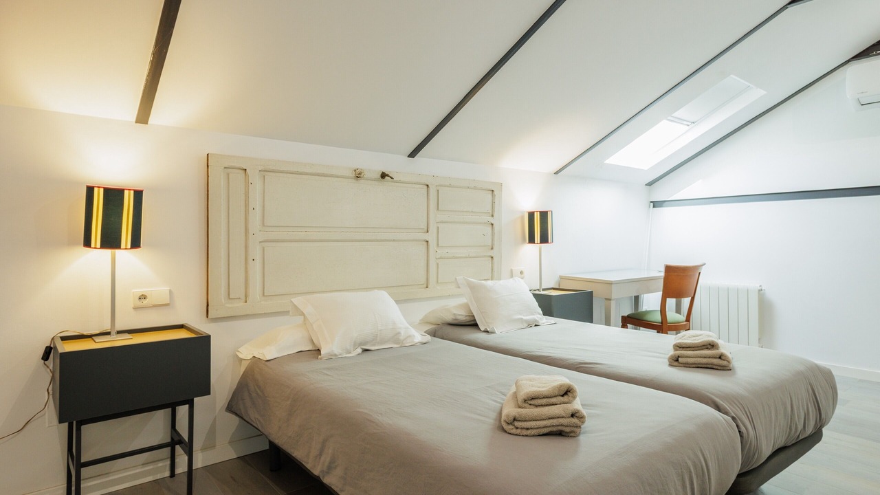 Photo of Bedroom in Alameda