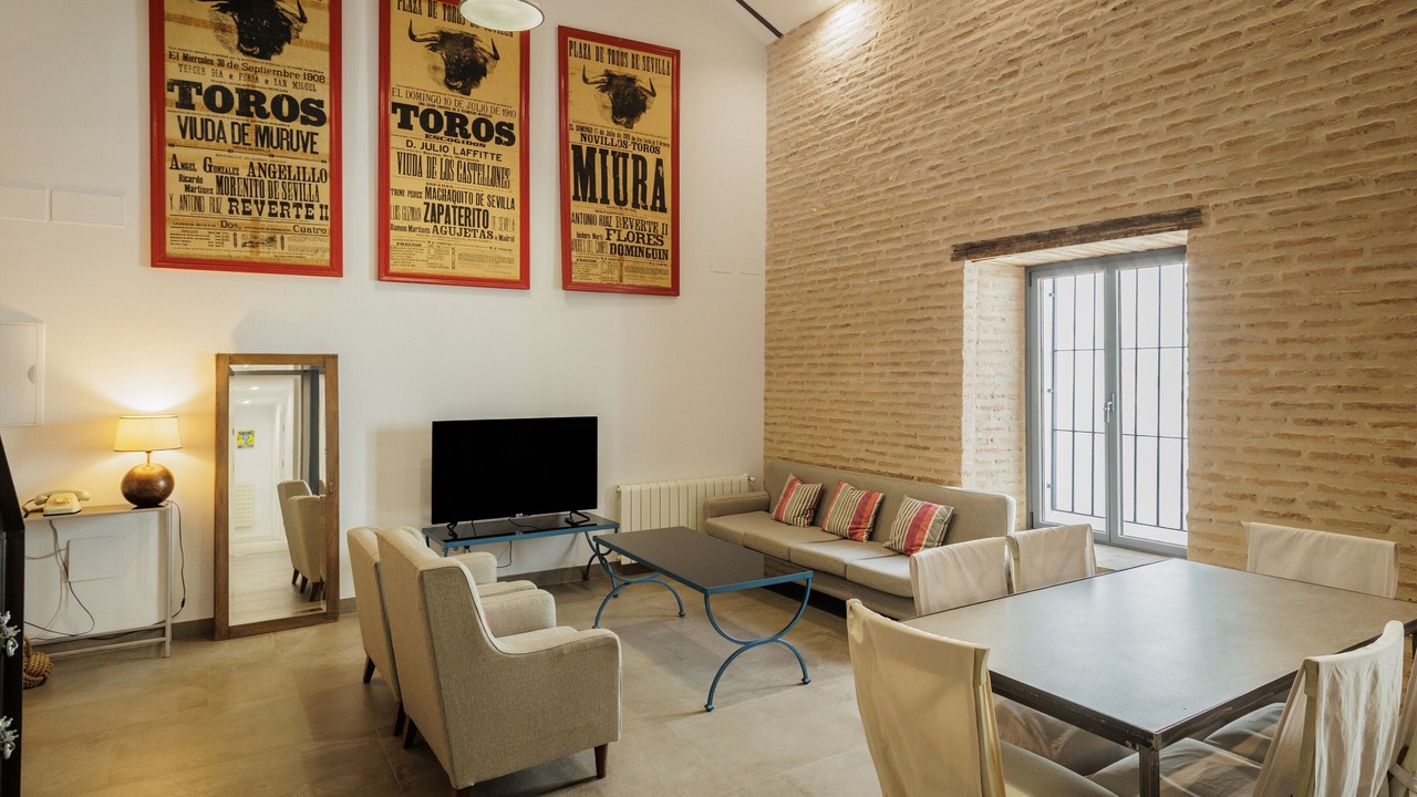 Photo of Livingroom in Alameda