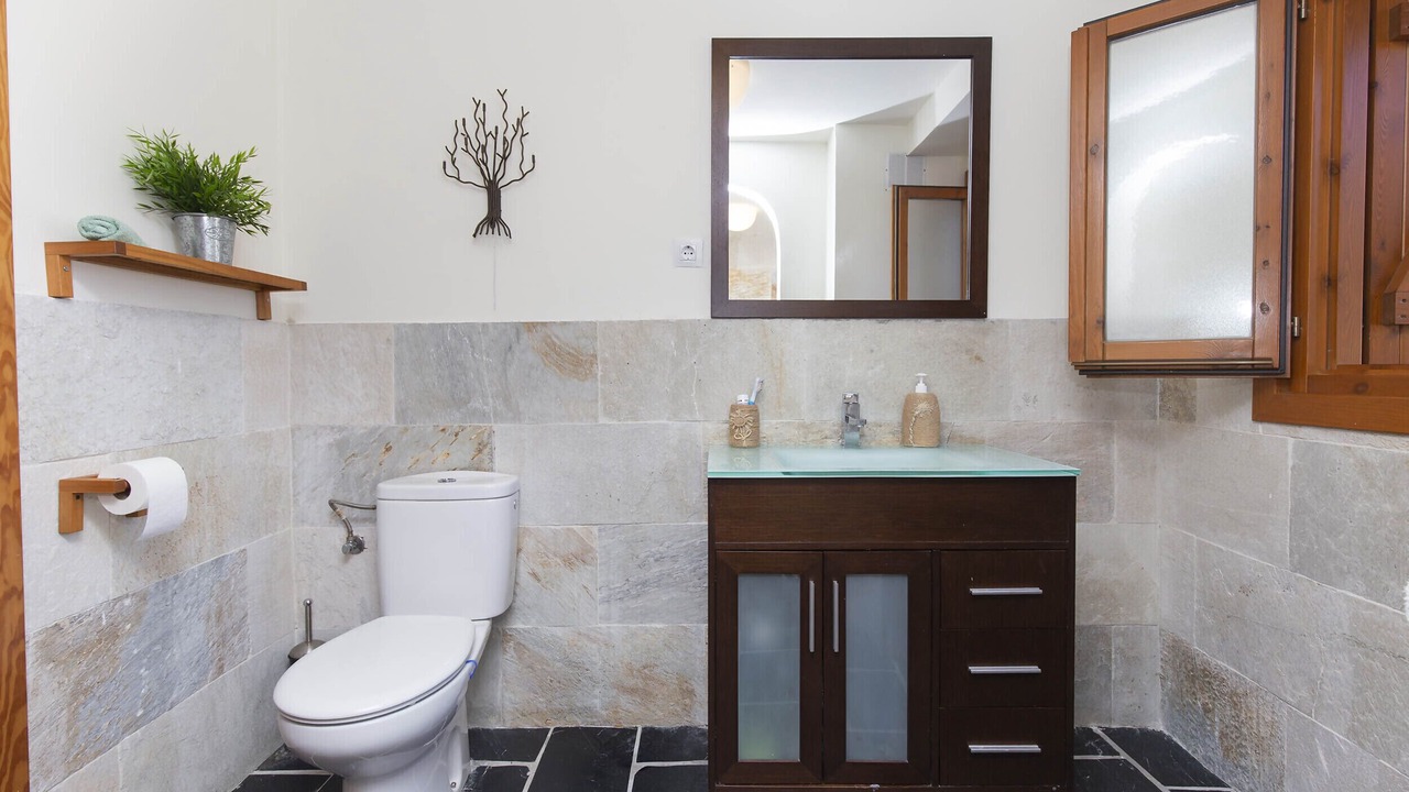 Photo of Bathroom in Araguas del Solano