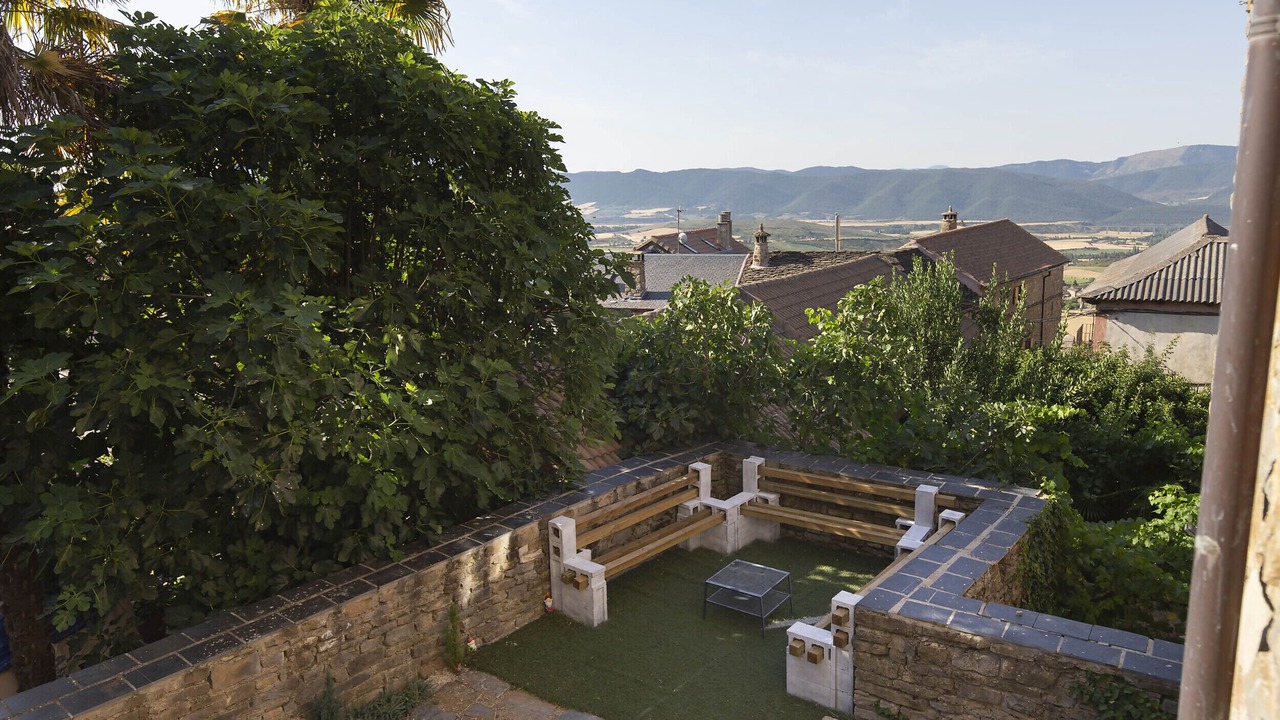 Photo of Outdoor in Araguas del Solano