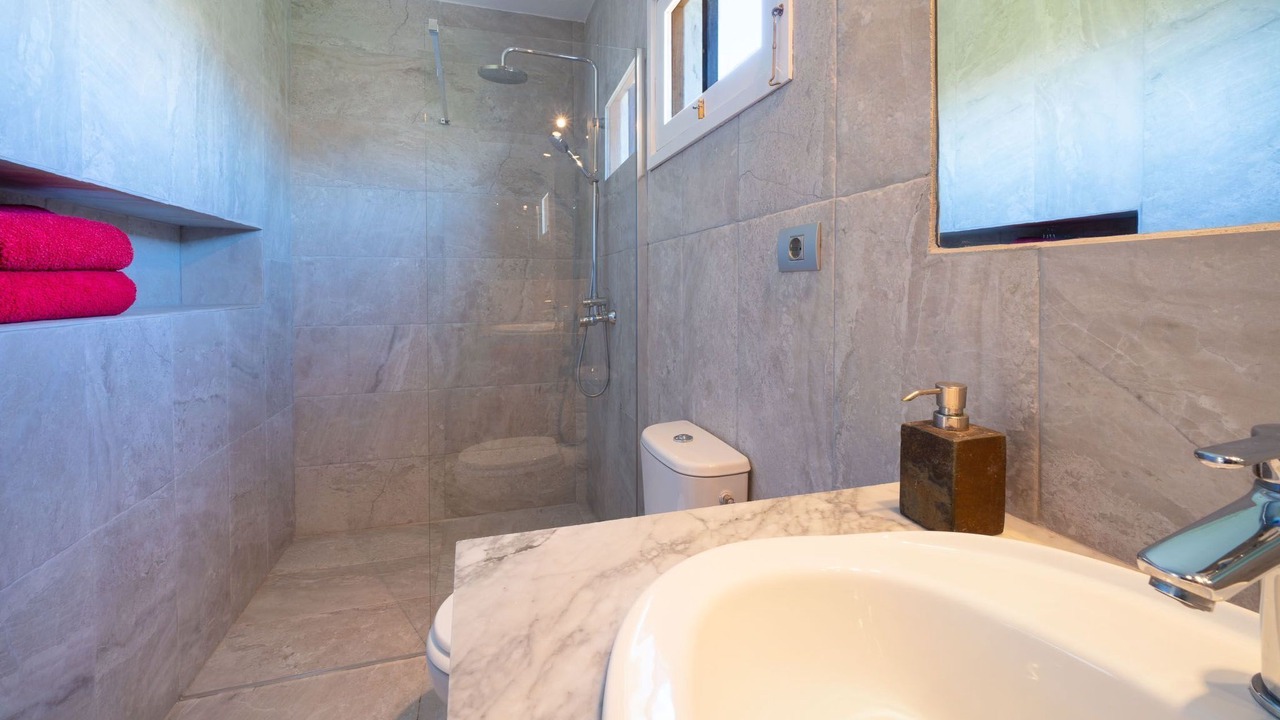 Photo of Bathroom in Guatiza