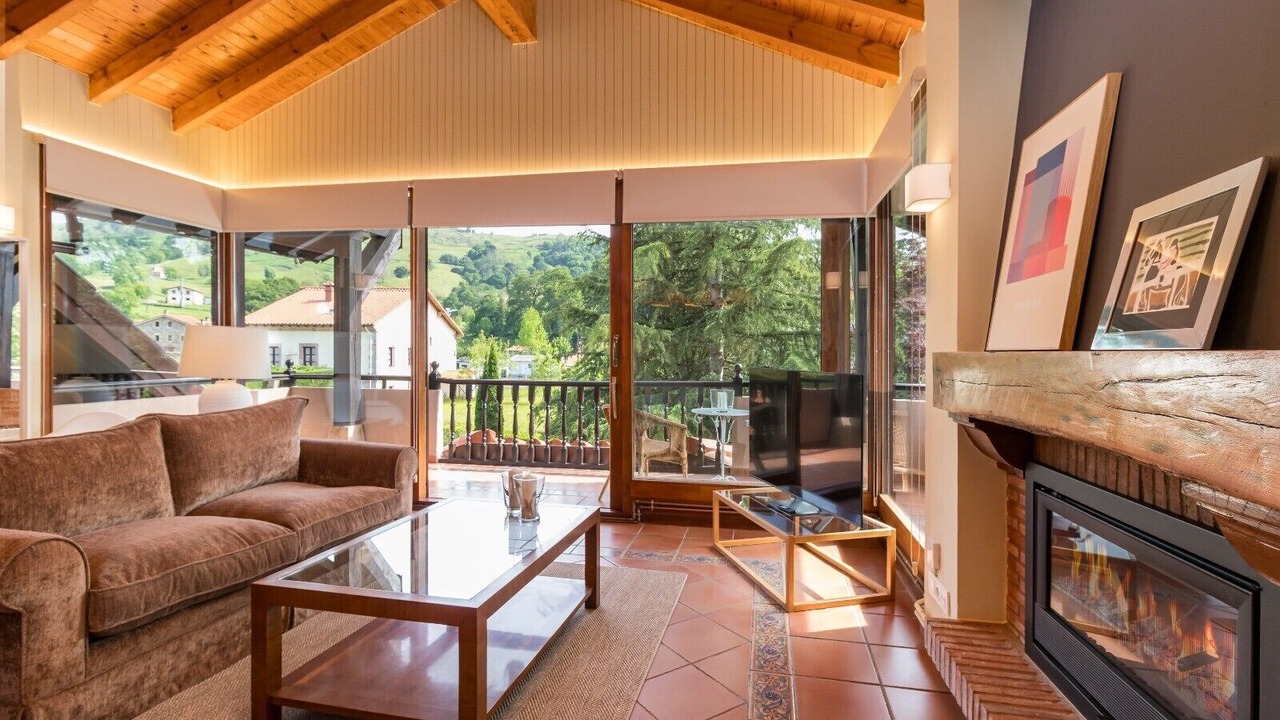 Photo of Livingroom in Esles