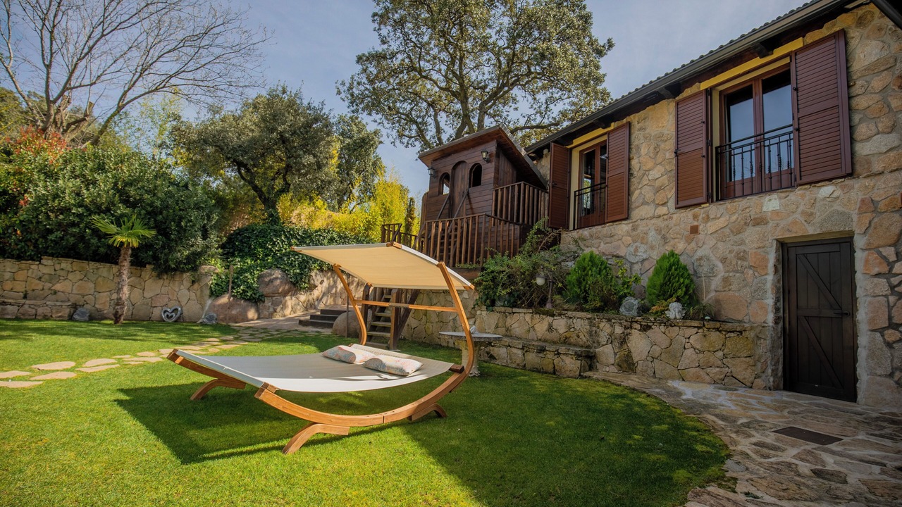 Photo of Outdoor in Batres
