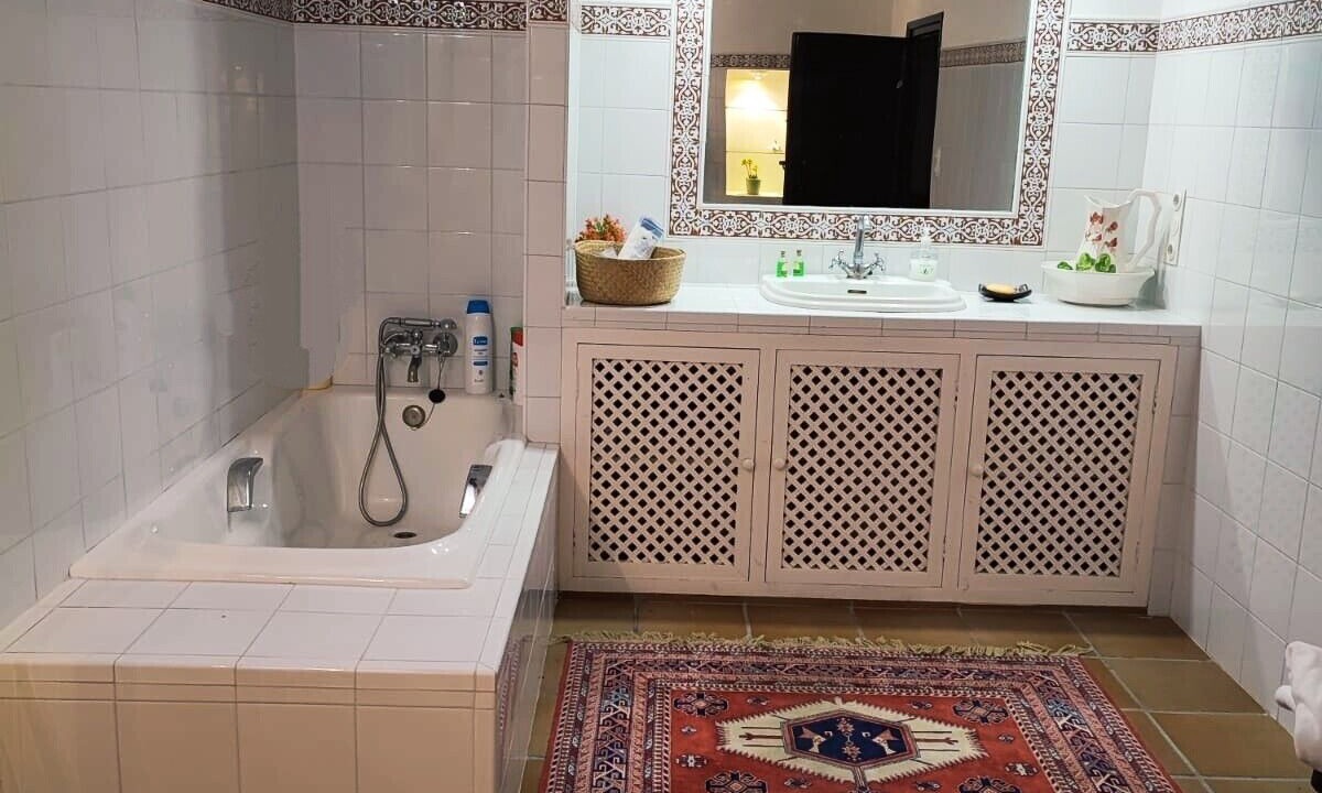 Photo of Bathroom in Agon
