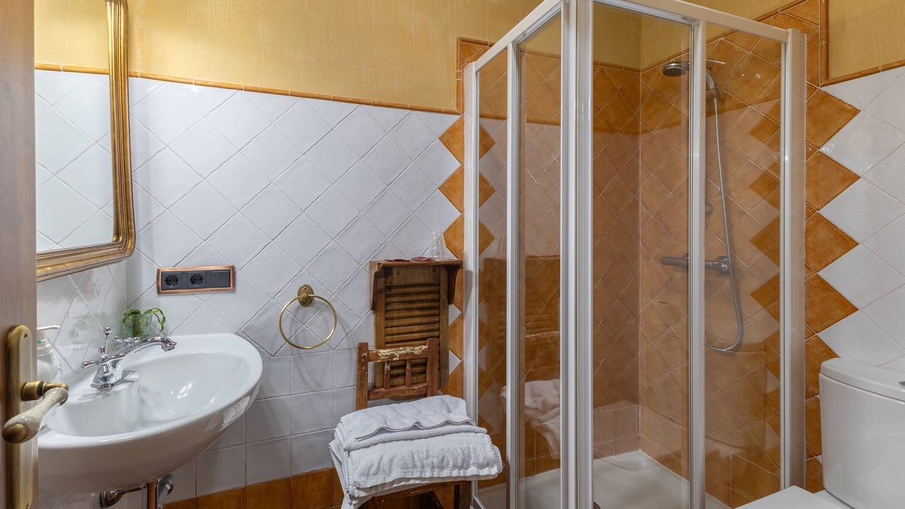 Photo of Bathroom in Otero de Herreros