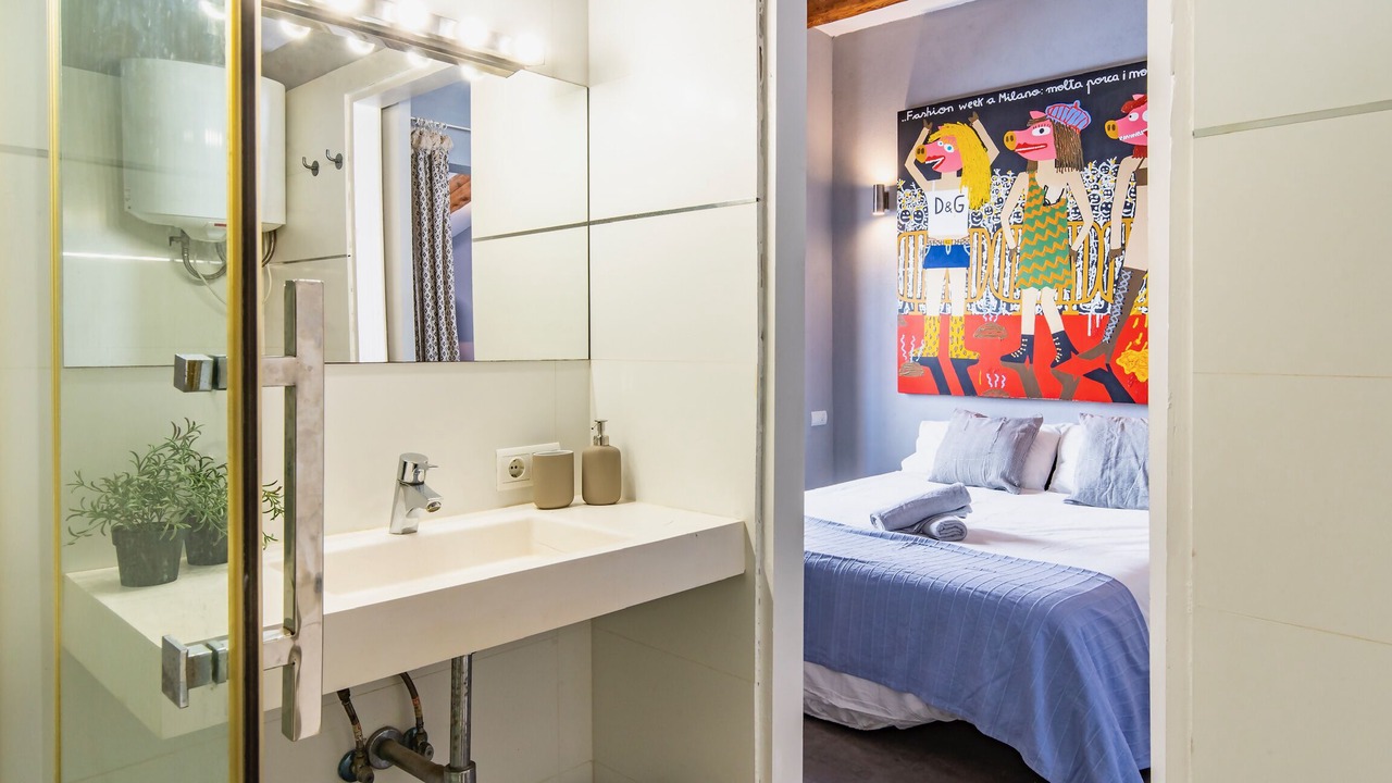 Photo of Bathroom in La Llotja-Born