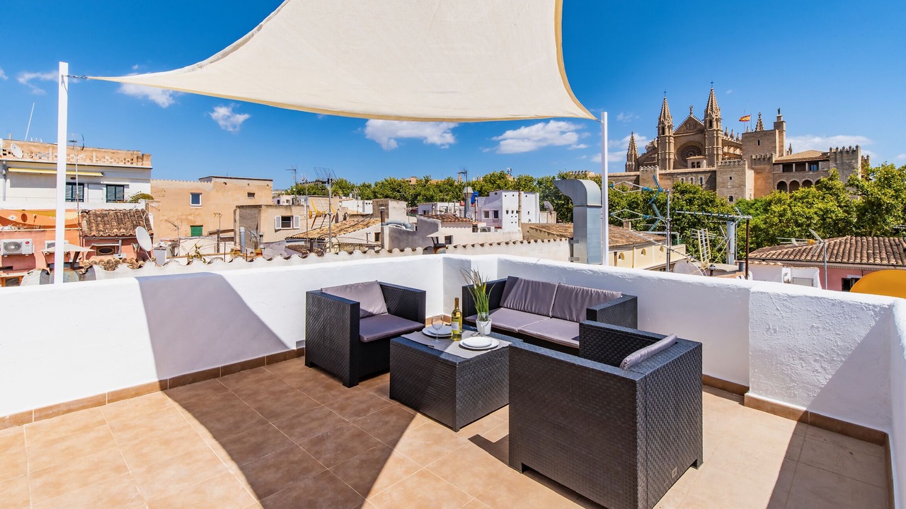 Photo of Patio Balcony in La Llotja-Born