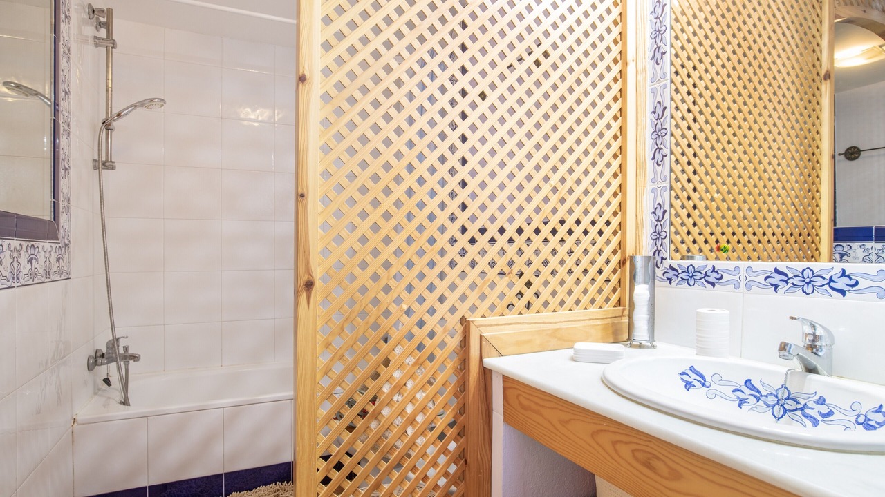 Photo of Bathroom in Atlanterra