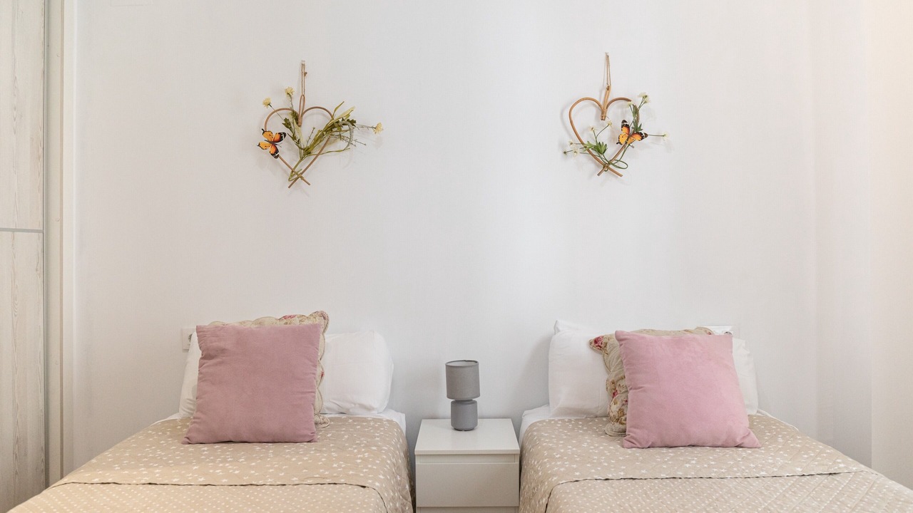 Photo of Bedroom in Alameda