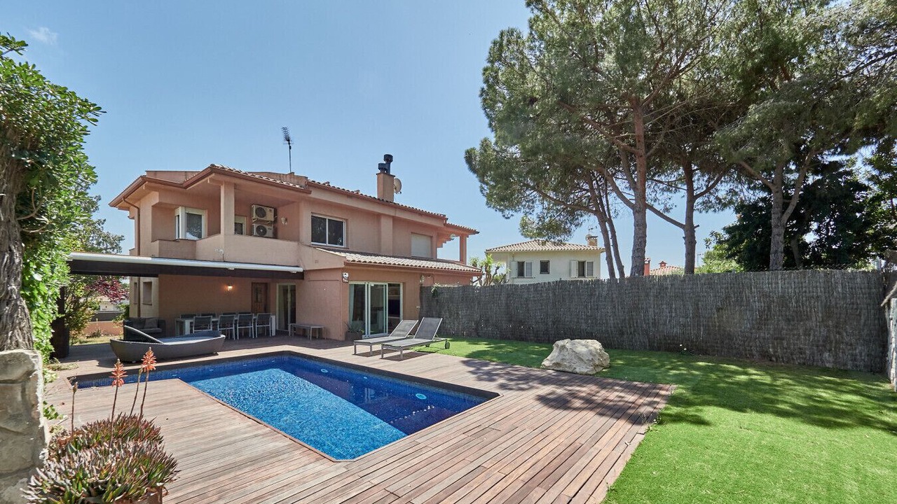 Photo of Outdoor in Creixell