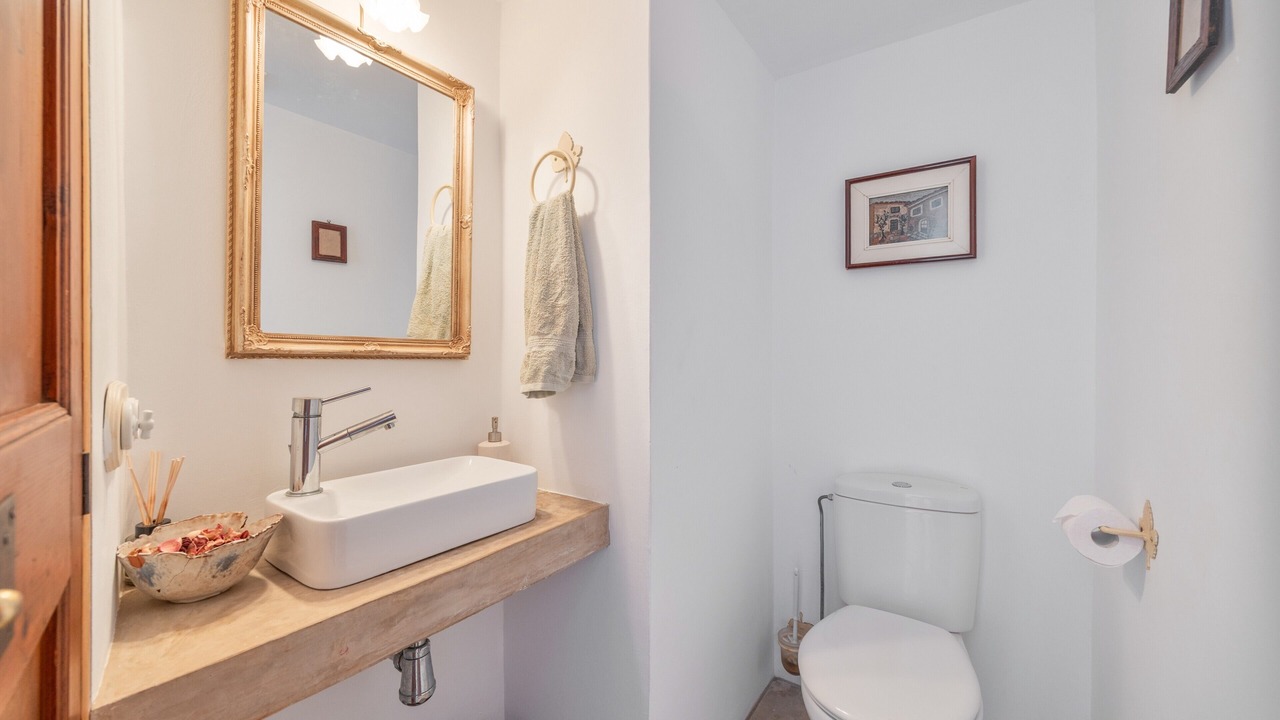 Photo of Bathroom in S'alqueria Blanca