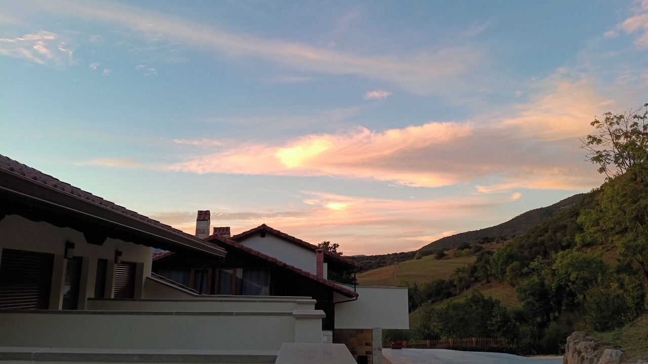 Photo of Outdoor in Tollo