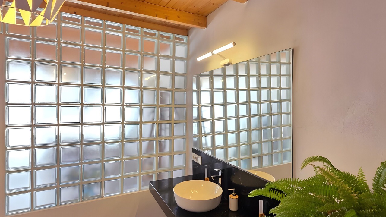 Photo of Bathroom in Nazaret